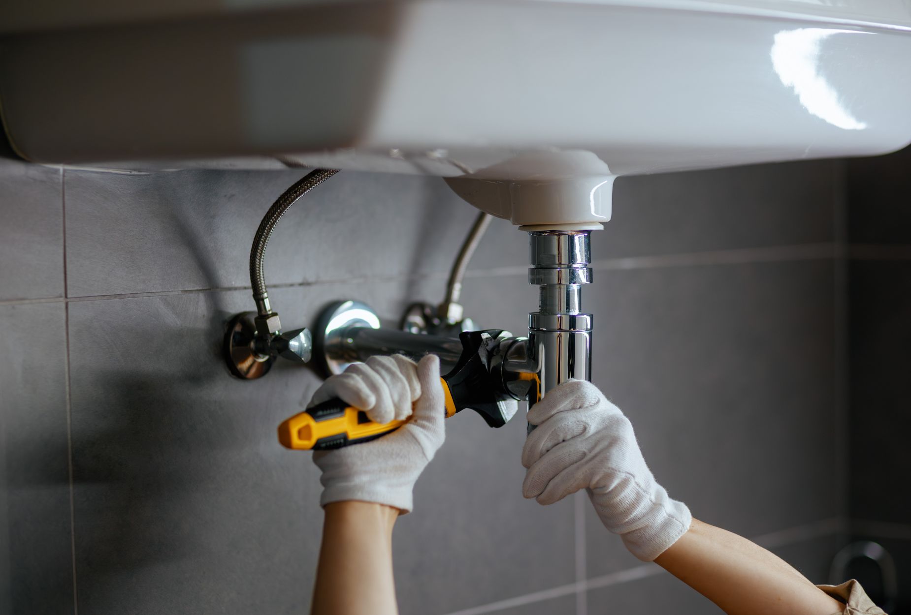 Do you handle large plumbing installations?