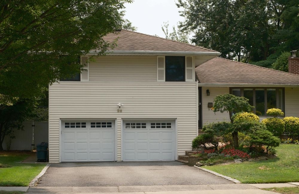 Dependable Garage Door Repairs in Tukwila